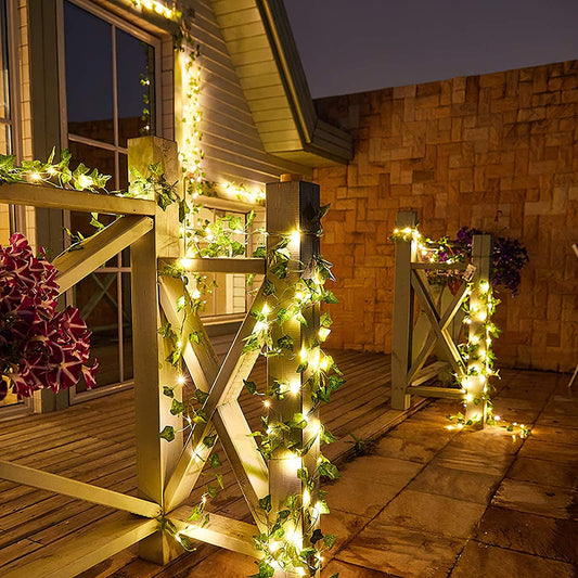 Solar-Powered Maple Leaves Garland LED String Light